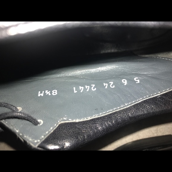 Men’s Domani Johnston & Murphy dress shoes - Picture 3 of 8